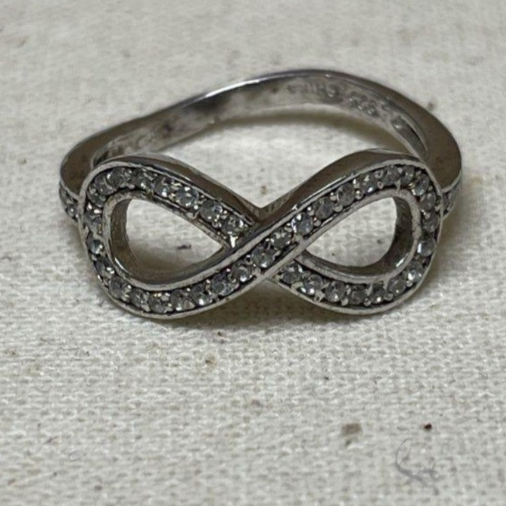 Sterling Silver 925 Infinity Ring Cubic Zirconia Pave Band Size 7 2.4g